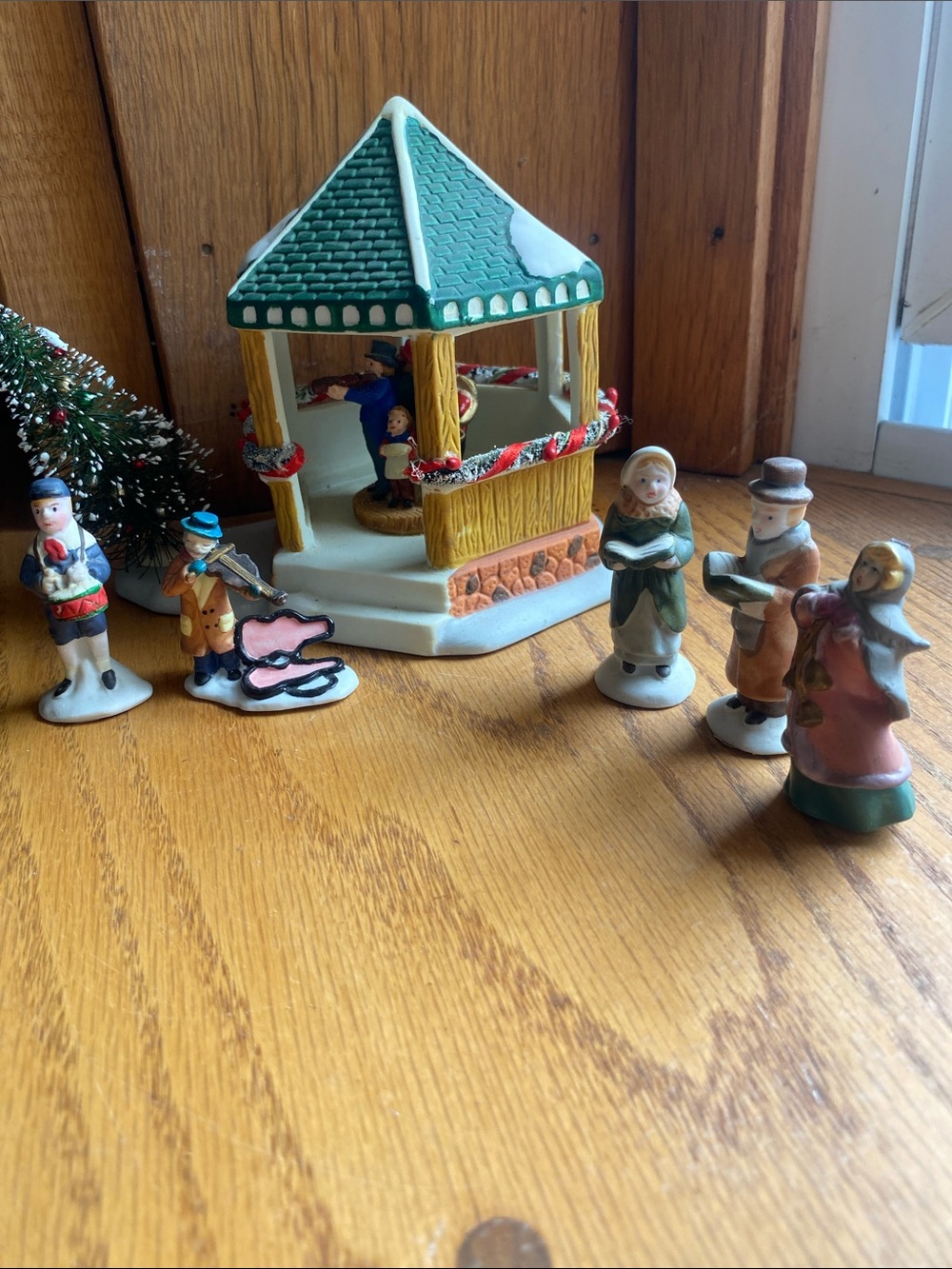 Holiday Carousel Figurine Set in Green, White, Red